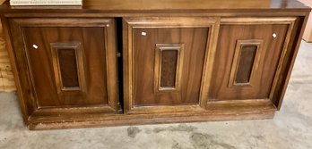 Vintage Mahogany Cabinet (cTF40)