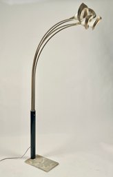 Vintage MCM Arching Floor Lamp (CTF30)