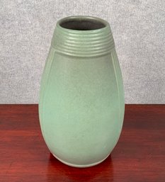 Riverside Studios Pottery Vase (CTF10)