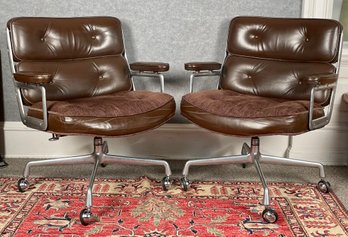 Pr. Herman Miller Leather Office Chairs (CTF30)