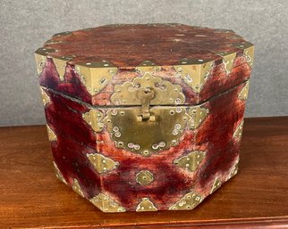 Vintage Octagonal Brass Bound Box (CTF10)