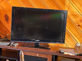 LG Television 36 (CTF30)