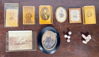 Civil War Photographs And Bullets (CTF10)