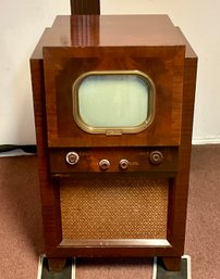1948 Motorola Golden View Television