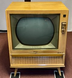 1958 RCA Victor Color Deluxe Television