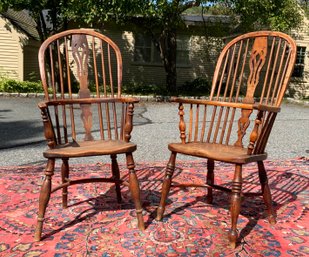 Antique English Elm Windsor Arm Chairs (CTF30)