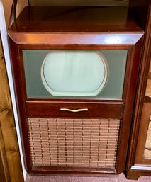 1949 Magnavox Television