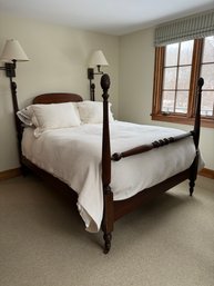Vintage Full Size Mahogany Four Post Bed (CTF30)