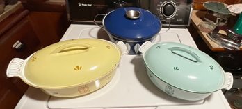 Two Vintage Dru Holland Enameled Dutch Ovens With Blue Metal Pot (CTF20)