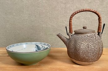Vintage Asian Ceramic Teapot And Bowl (CTF10)