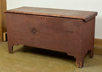 Good Early 19th C. Painted Blanket Box (CTF20)