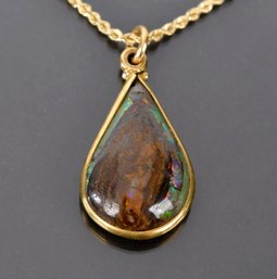 14k Gold Opal Pendant On Chain (CTF10)
