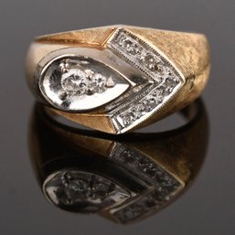 Vintage 14k Gold Diamond Ring (CTF10)