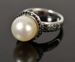 14k White Gold And Pearl Ring (CTF10)
