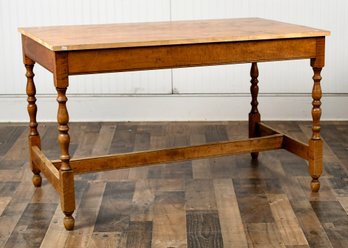 Vintage Tiger Maple William & Mary Style Table (CTF30)