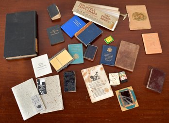 Antique And Vintage Miniature Books, 19pcs (CTF10)