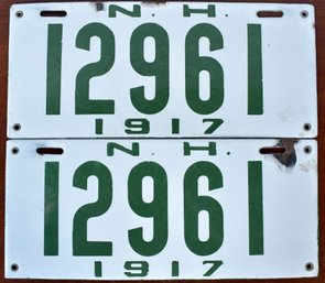 Pair Of 1917 NH Porcelain License Plates (CTF10)