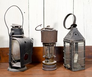 Three Antique Lanterns (CTF20)