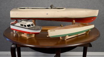 Three Vintage Motorboat Models (CTF20)