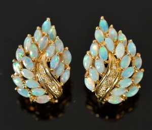 14k Yellow Gold Marquise Opal Cluster  Earrings W/Diamonds (CTF10)