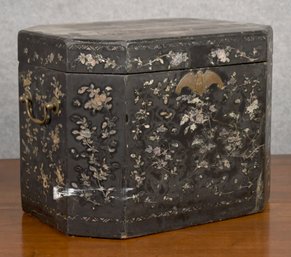 Antique Chinese Lacquered Tea Canister (CTF10)
