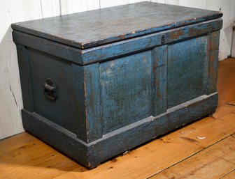 Antique Blue Painted Tool Box With Tools (CTF20)