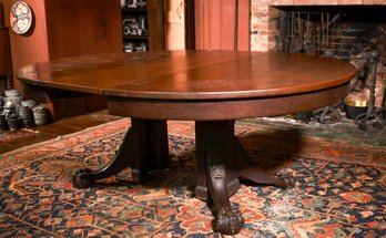 Exceptional American Mahogany Claw And Ball Foot Dining Table (CTF60)