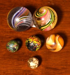 Antique Glass Marbles, 8pcs (CTF10)