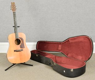 Washburn Acoustic Guitar With Case (CTF20)