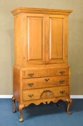 18th C. Queen Anne Highboy Base With Cupboard Top (CTF50)