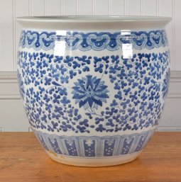Vintage Chinese Porcelain Planter (CTF20)