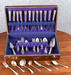 Wallace Sterling Flatware Set, Antique Pattern  (CTF20)