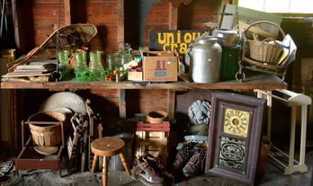 Great Barn Lot Of Collectibles (NO TRANSFER)