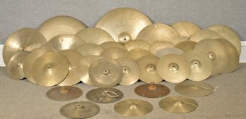 Large Lot Of Cymbals And Hi Hats, Zildjian And More, 41 Pcs (CTF30)