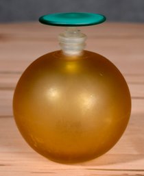 Vintage Art Glass Perfume Bottle (CTF10)