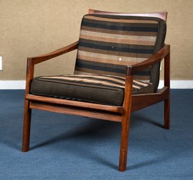 Vintage Teak Arm Chair (CTF30)