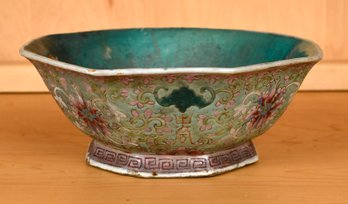 Vintage Chinese Octagonal Bowl (CTF10)