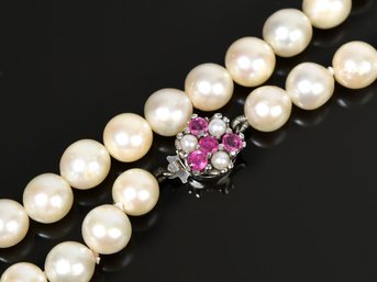 Vintage Pearl Necklace W/ Ruby & Pearl Clasp (CTF10)