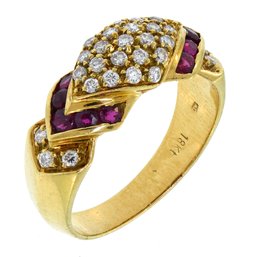 18k Yellow Gold Ruby And Diamond Ring (CTF10)