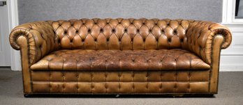 Vintage Chesterfield Sofa (cTF30)