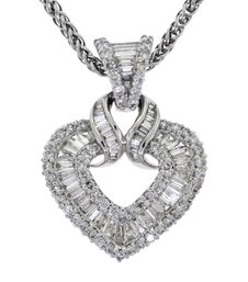 18k Gold Diamond Heart Shaped Pendant On 14k Gold Chain (CTF10)
