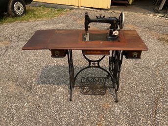 Domestic Iron Base Sewing Machine (CTF20)