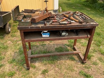 Antique Work Bench With Tools (CTF50)