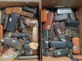 Huge Collection Of Antique And Vintage Eyewear (CTF10)