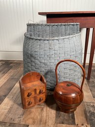 Splint And Wood Baskets And Wall Box (CTF10)