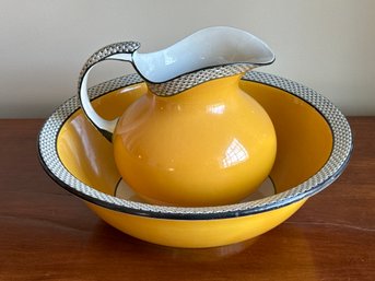 Vintage English Washbowl & Pitcher (cTF20)