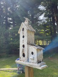 Vintage White Painted Birdhouse (CTF20)