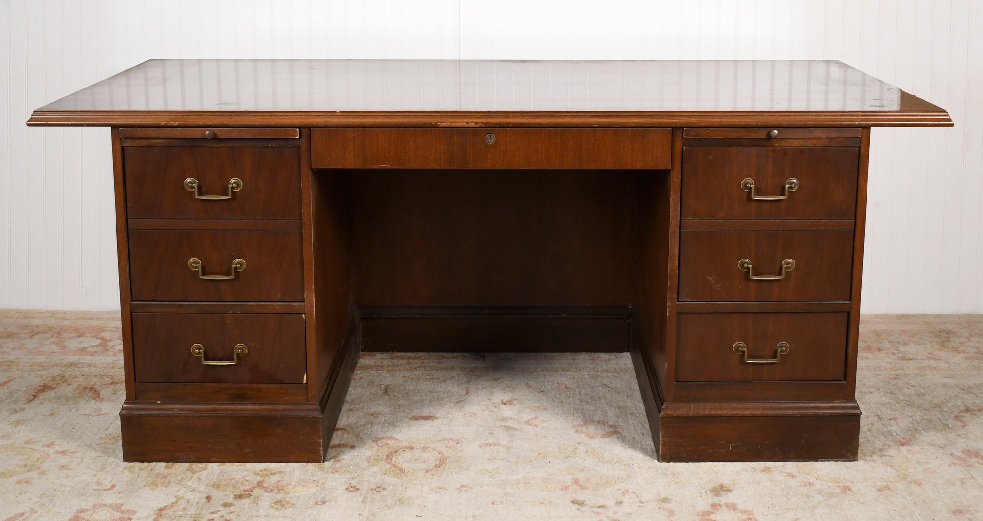 Vintage Inwood Mahogany Executives Desks (CTF50) 34488