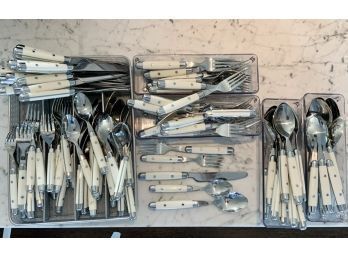 Stainless & Melamine Cutlery For 24 (2 0f 2) (CTF10)