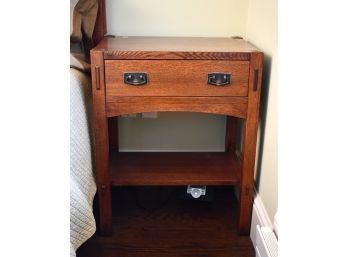 Modern Stickley Arts & Crafts Style Oak Stand, $900 New (CTF20)